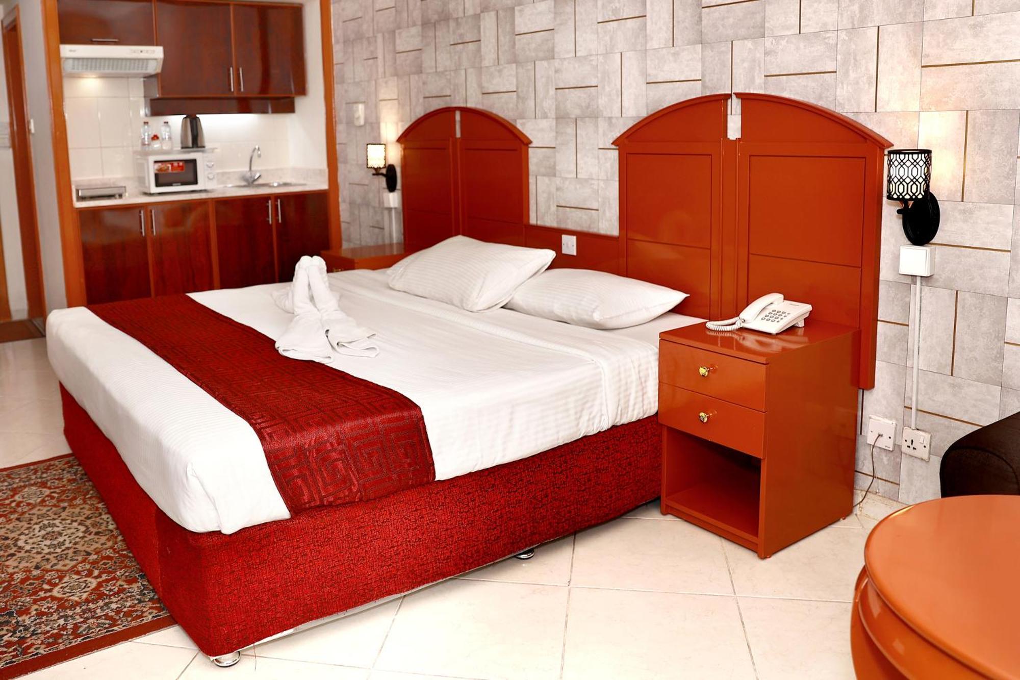 Dolphin Hotel Apartments Dubai Dış mekan fotoğraf
